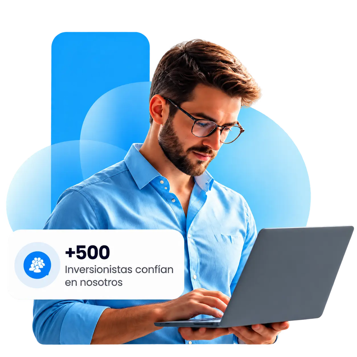 Profesional con laptop y tarjeta de inversión